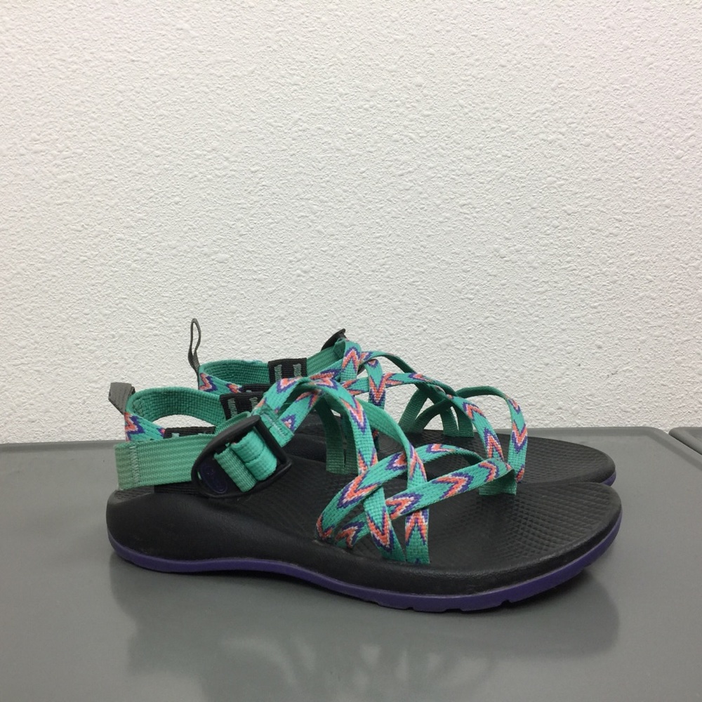 Chaco Teal Strappy Waterproof Sport Sandals Size 3